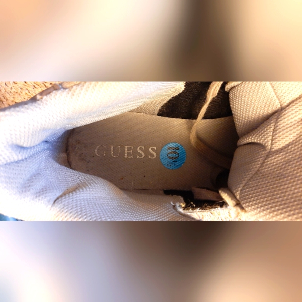Guess High-Tops - Picture 10 of 12